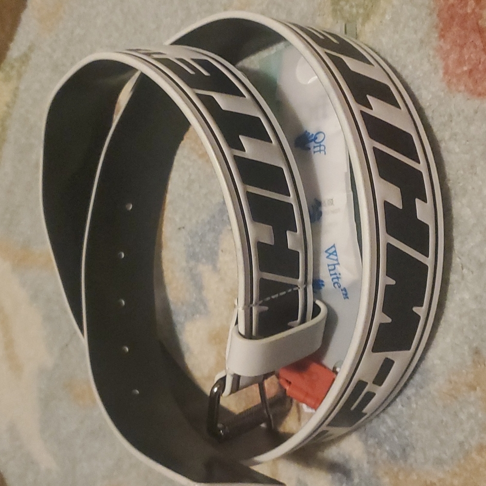 Off-White Mens Belt Size 33"- 36" NEW